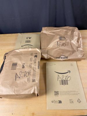 Lot de 4 colis Mystère (Retour Amazon,NPAI ,Adresse incomplè…