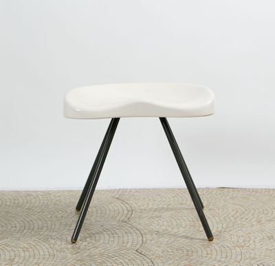 Jean PROUVE pour VITRA Tabouret 307 Jean Prouvé, édition Vit…