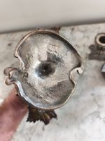 Paire de bouts de table en bronze argenté décor style Louis … (photo 6)