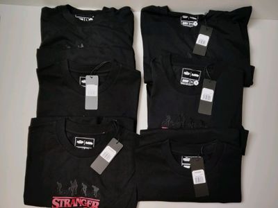 Lot de 6 tee-shirts FULLLIFE X STRANGER THINGS de diverses t… - Photo 1