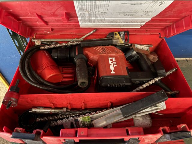 Marteau rotatif HILTI TE15 en coffret