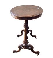 Table en loupe de noyer, datant de la fin du XIXe/début du X… (photo 6)