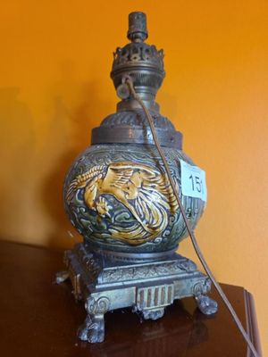a lamp that is sitting on top of a table