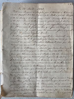 une feuille de papier sur laquelle on peut écrire, posée sur une table