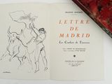 un livre sur lequel figure le dessin d'un homme chevauchant un taureau