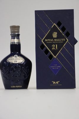 1 bouteille Royal Salute 21 ans  Ecosse  70cl 40°