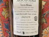 a bottle of wine that has a label on it