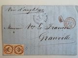 un gros plan d'un morceau de papier sur lequel est apposé un timbre