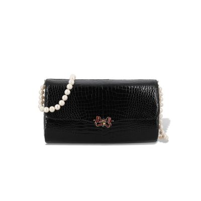 pochette en crocodile noir ornée de perles