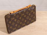 louis vuittou wallet purse in brown and tan
