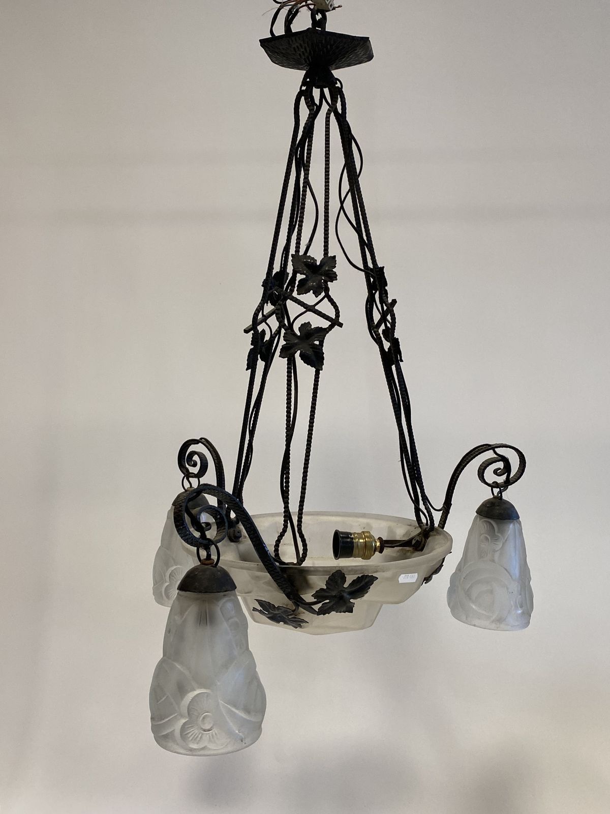 Objets d'art & Curiosités