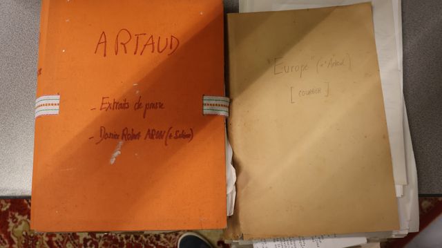 Alain VIRMAUX : Dossier ARTAUD : Coupures de presse (année 1970-8...