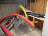 a pile of hoses that are sitting on the floor