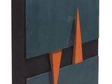 une image représentant une boîte bleue et orange avec deux triangles orange