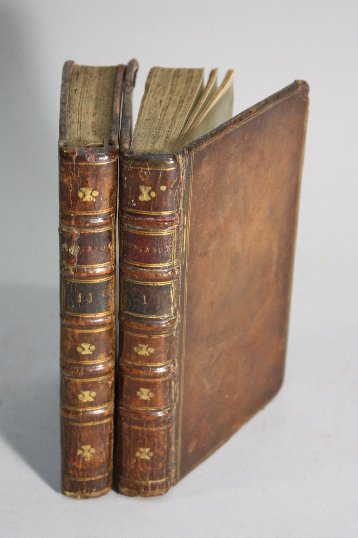 Objets d'art & Curiosités