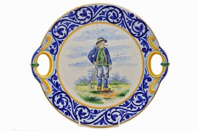 QUIMPER HB Plat à deux anses en faïence émaillée polychrome …
