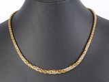 a gold chain necklace on a mannequin mannequin mannequin mannequin mannequin mannequin mannequin mannequin manne