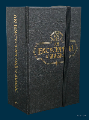 couverture d'un ouvrage intitulé « Encyclopédie de la magie », avec des lettres dorées