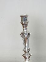 PAIRE DE FLAMBEAUX en bronze argenté à fût balustre et base … (photo 2)