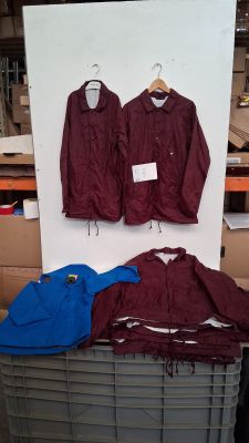 Lot de 12 pièces vestes imperméables et coupe-vent,modèles e…