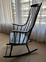 Lena LARSSON - Fauteuil à bascule en bois laqué noir, modèle… (photo 2)