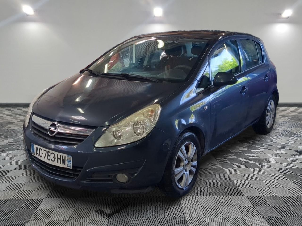 OPEL - CORSA 1.3 CDTI - 75 ECOFLEX ENJOY - GO - Mise en service: 06/08/2009 - Vente strictement réservée aux professi...