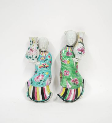 paire de figurines chinoises représentant une femme et un homme