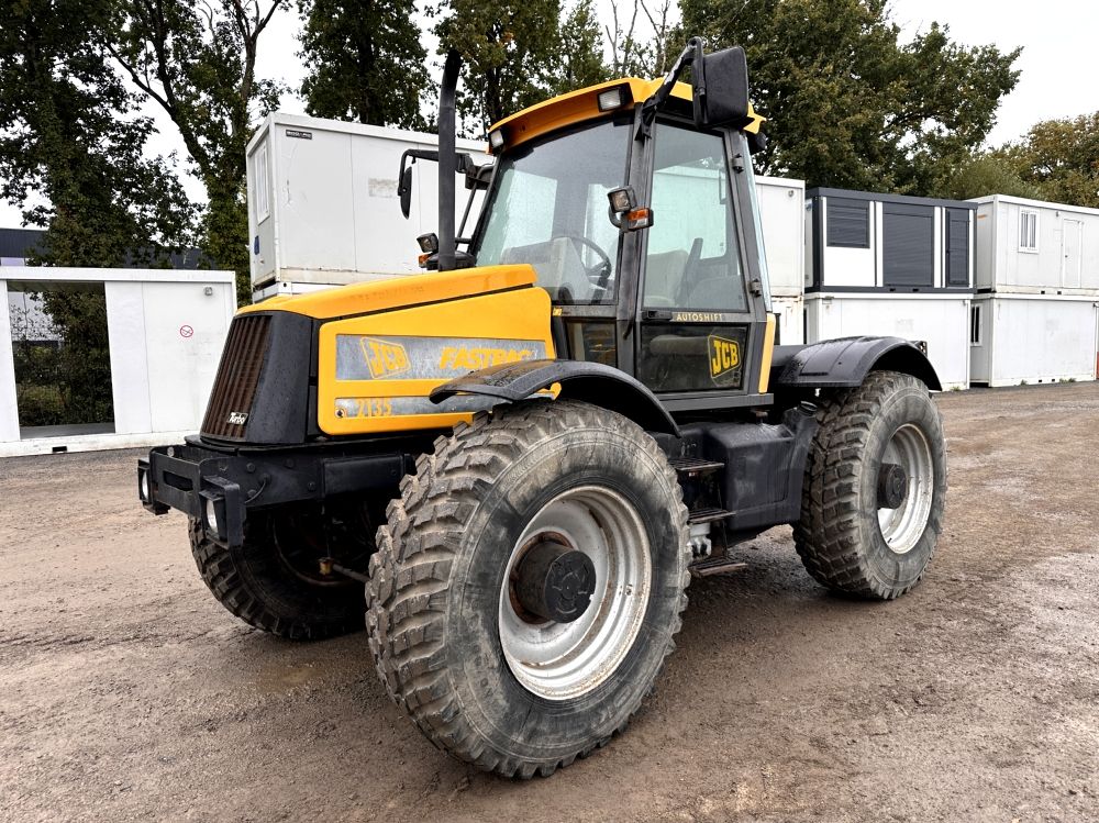 LIEU DE STOCKAGE : Rennes - JCB - TRACTEUR AGRICOLE FASTRAC …