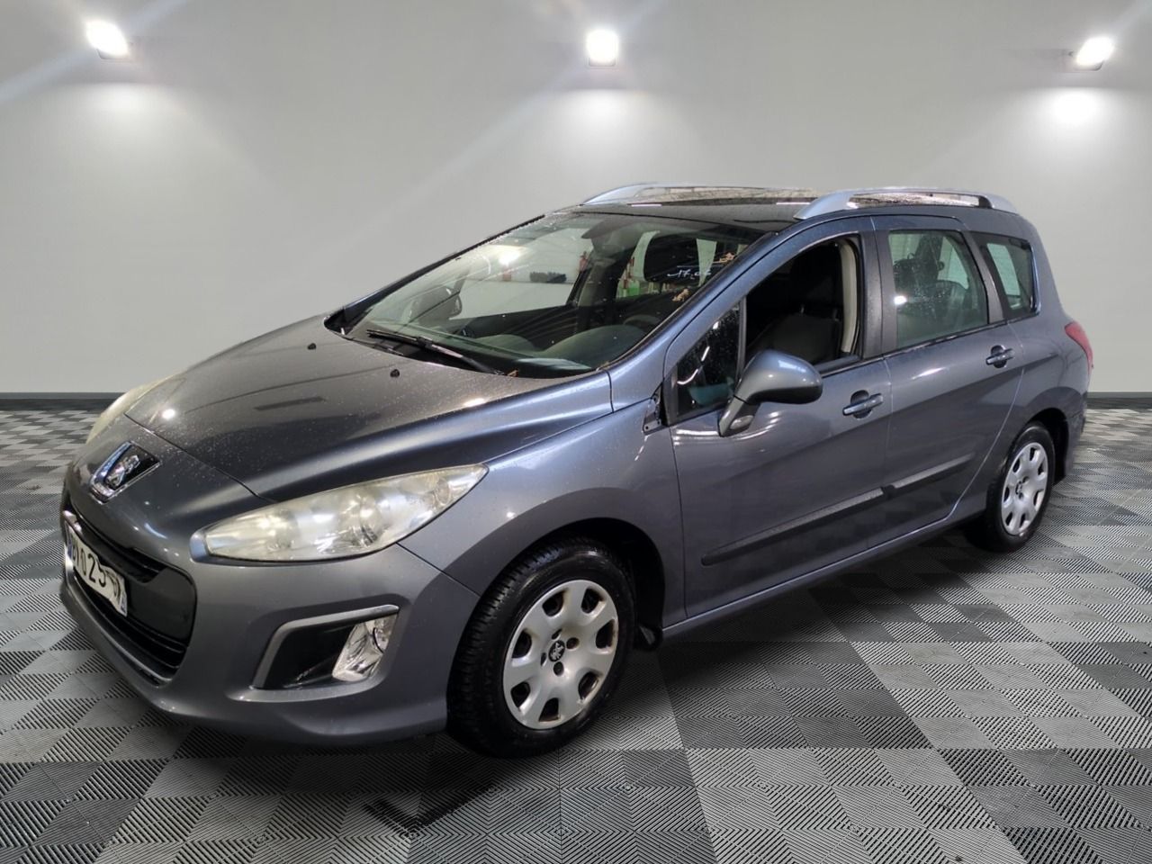 PEUGEOT - 308 SW 1.6 E-HDI 112CH FAP ACCESS - GO - Mise en service: 21/09/2011 - Impacts sur pavillon euro 5