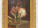 tableau représentant des fleurs dans un vase posé sur une table, à côté d'un livre
