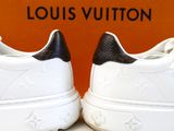 louis vuitton white and black sneakers with stars on the sole