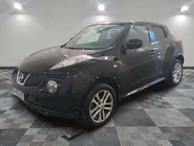 une photo d'un Nissan juke suv noir