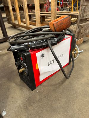 a lot of wires that are sitting on the floor