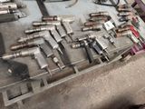 a lot of tools that are sitting on a table