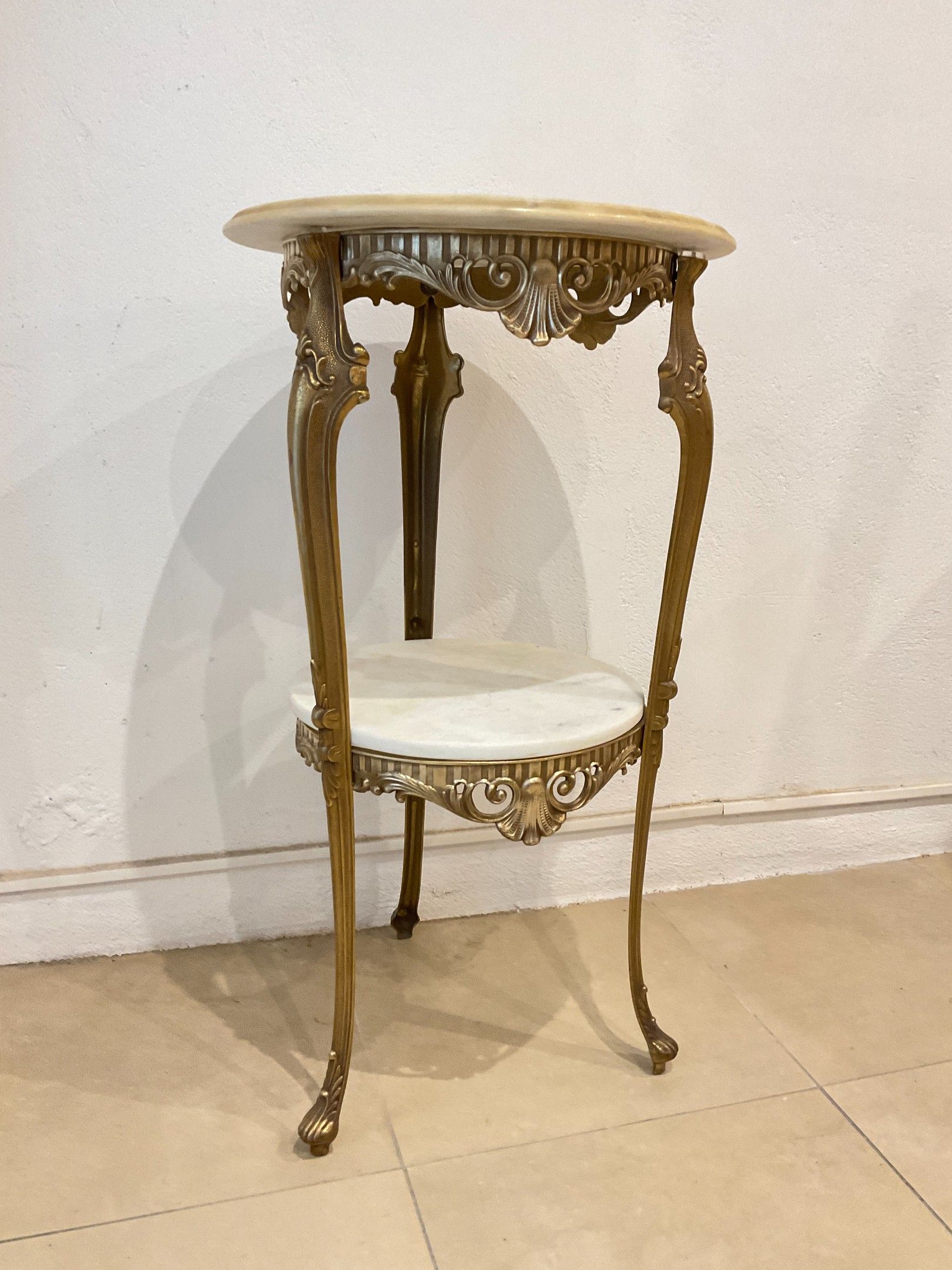 Objets d'art & Curiosités