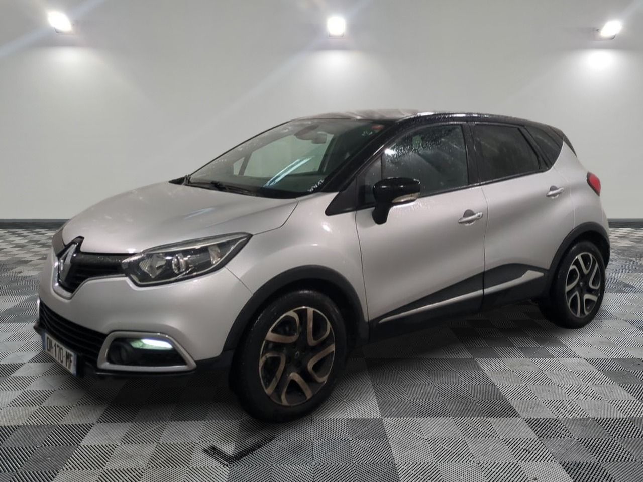 RENAULT - CAPTUR DCI 90 INTENS EDC - GO - Mise en service: 1…