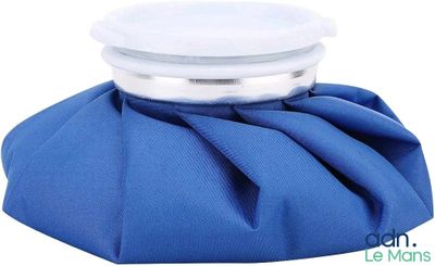 un sac bleu muni d'un couvercle en plastique