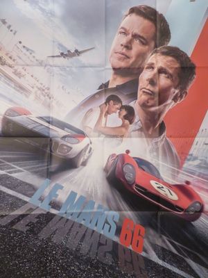 L'affiche du film « Le Carron 66 » est accrochée au mur.