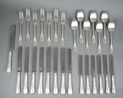 CHRISTOFLE Partie de ménagère en métal argenté modèle "Marly…