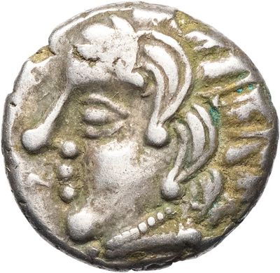 une pièce de monnaie en argent portant l'image d'un visage de femme