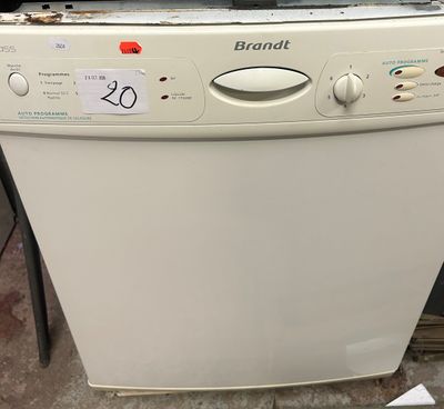 an image of a dishwasher with a price tag on it