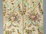 paire de tentures murales chinoises anciennes représentant des fleurs et des oiseaux