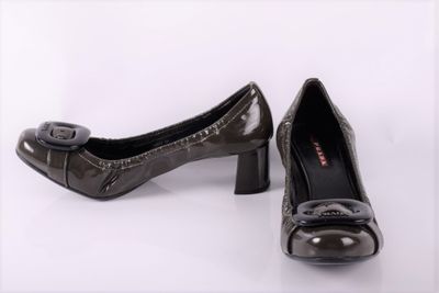 PRADA Escarpins kaki/vert foncé talon moyen - Photo 1