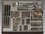 silverware in a case with spoons, forks, spoons, spoons and spoons