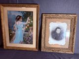 deux photos d'une femme en robe bleue et une photo d'une femme en robe bleue