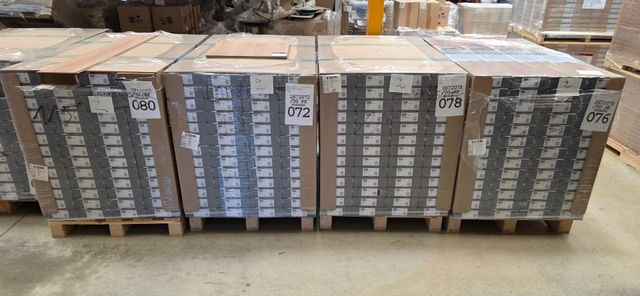 POUR 1495M²  DE REVETEMENTS DE SOL STRATIFIE CLIPSABLE IMITATION 
