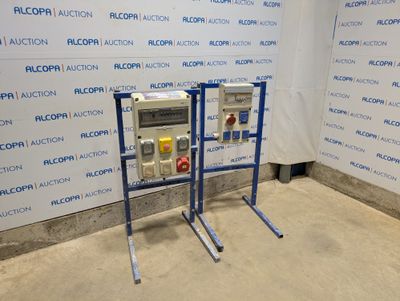 une machine placée au milieu d'une pièce
