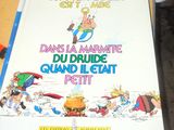 un livre posé sur une table