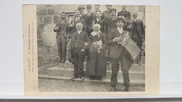 Auzances : Mariage creusois. B.E.