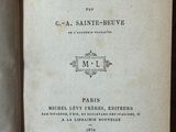 la couverture d'un livre sur laquelle figure l'image d'un château